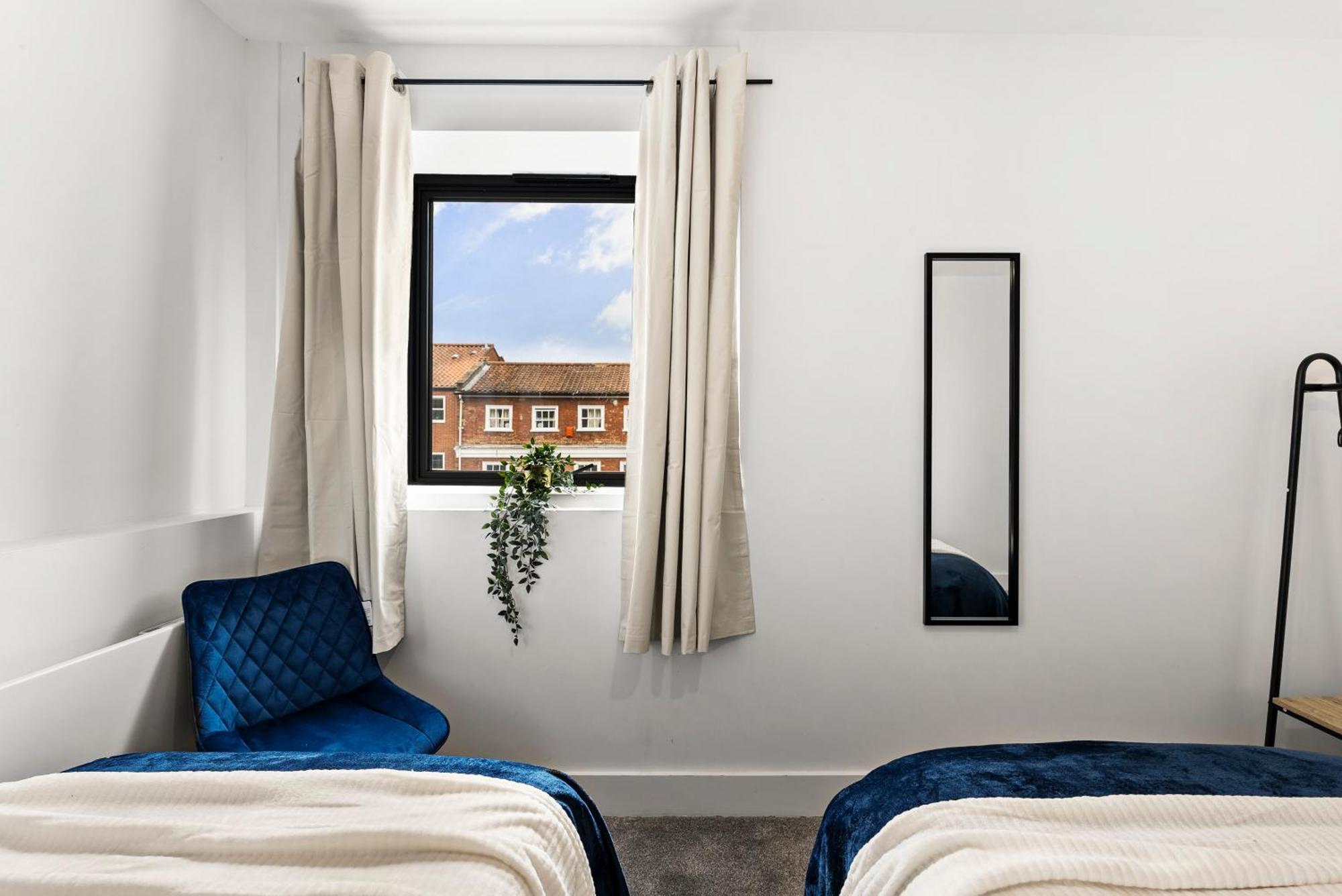 Comfortable 2-Bedroom Stay In Норвич Экстерьер фото